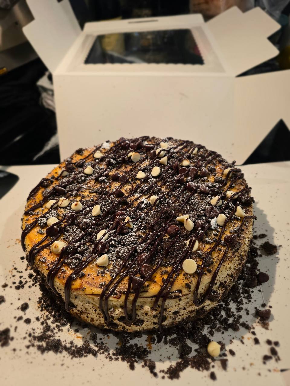 Cookies and Cream Whole Cheesecake